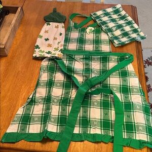St. Patrick’s Day Green Plaid Apron Set with Shamrock Towel